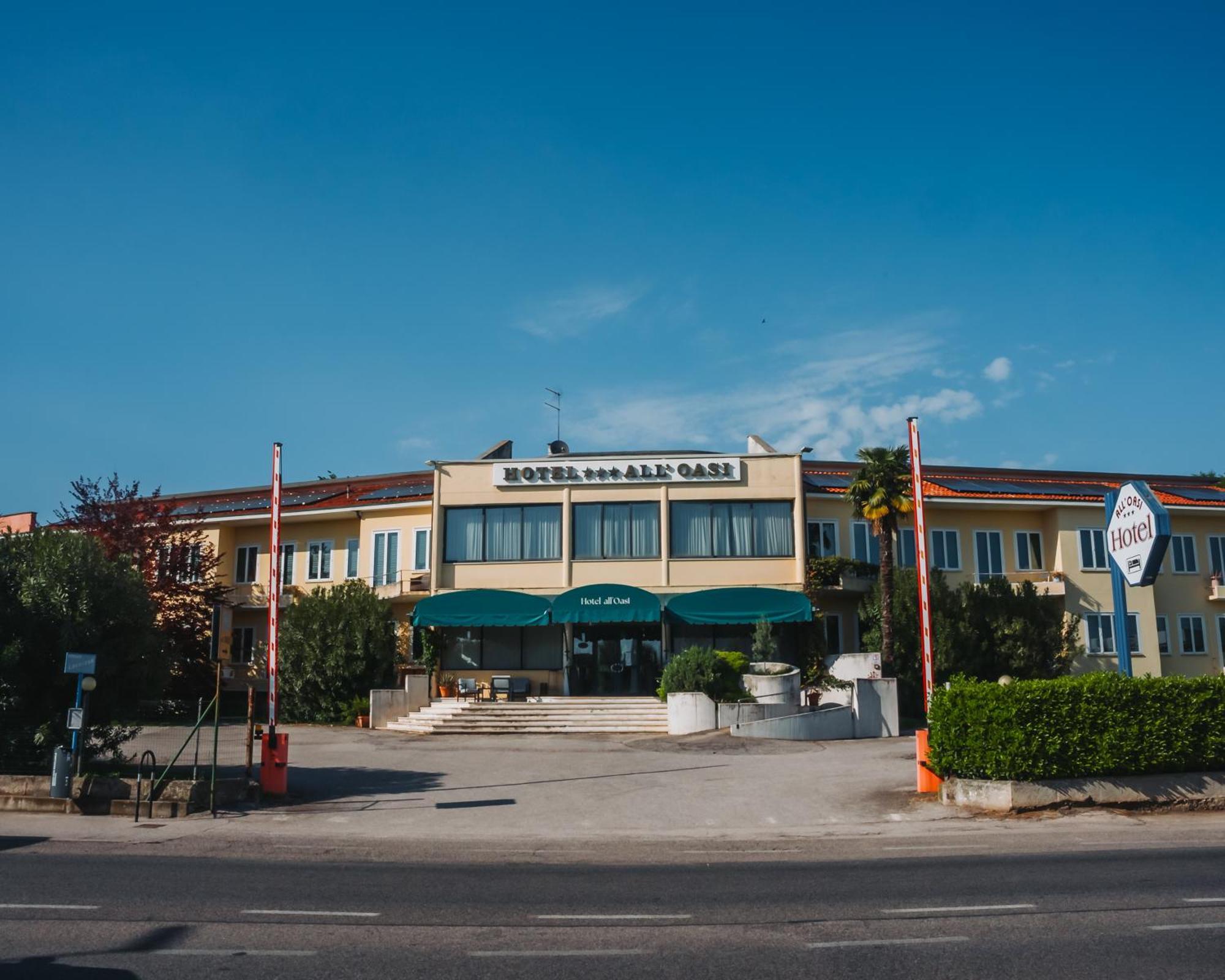 Hotel All'Oasi Paese Exterior photo